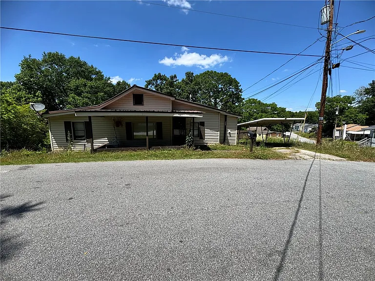201 Hunters Ct — Photo 14