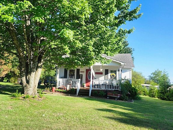2nd image of 5009 Dry Fork Rd