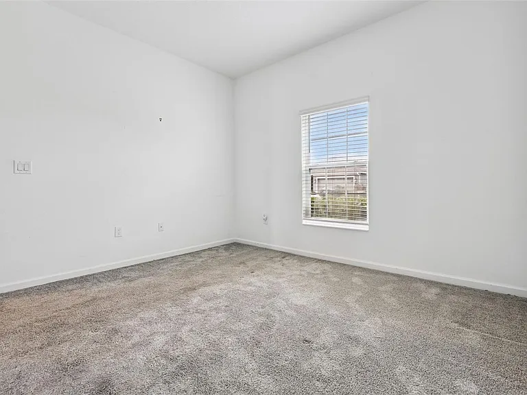 781 Taurus Ln — Photo 20