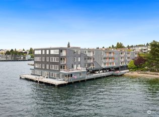 733 Lake St S APT 207, Kirkland, WA