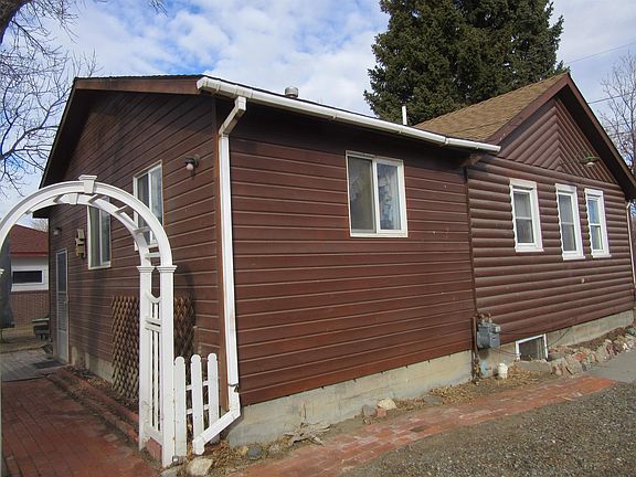 2nd image of 2120 Gail Ln