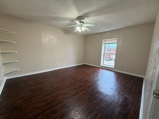 1752 Newport Pl #105 — Photo 14