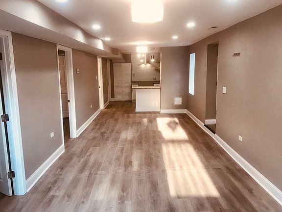 2nd image of 9139 S Buffalo Ave #B