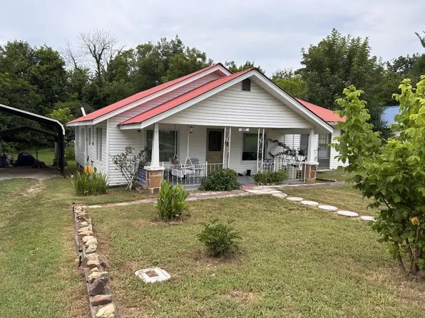 407 S Peabody Ave, Mountain View, AR 72560