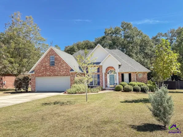 204 Quinelle Dr, Perry, GA 31069