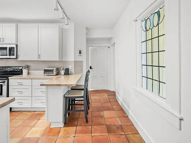 kitchen bar with bar stools