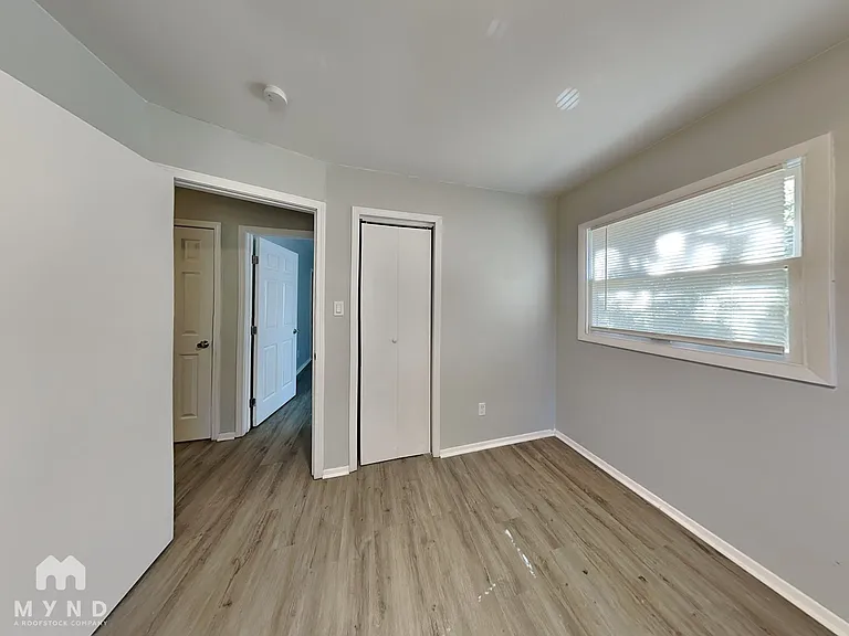4484 Bonnie Glen Ct — Photo 11