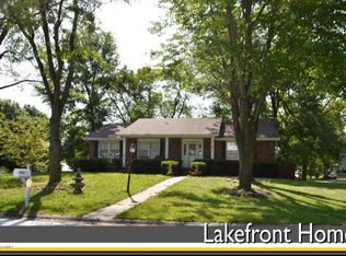 8 N Larand Dr, Holts Summit, MO 65043