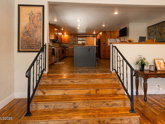 5th image of 5095 Kluncy Canyon Rd