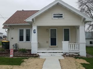 127 N Main St, Eastman, WI 54626