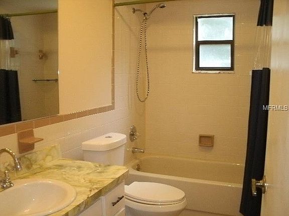 2nd image of 1217 Fleetwood Dr