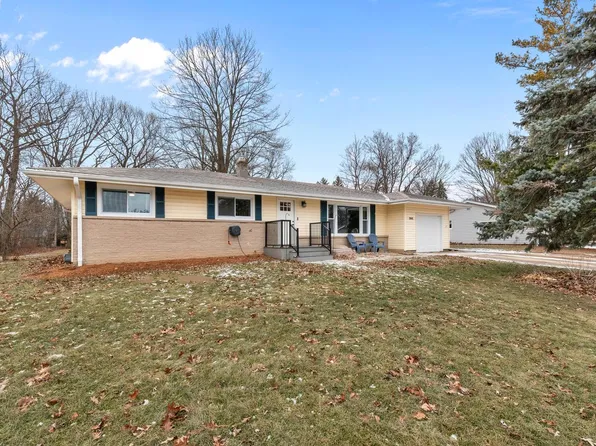 3941 West Iona TERRACE, Milwaukee, WI 53221