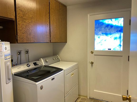 3rd image of 6909 46th Ave E