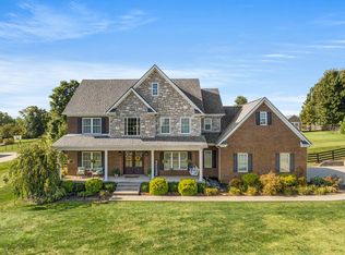 106 Willow Brook Ln, Georgetown, KY 40324