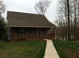 183 Falling Leaf Rd, Jamestown, TN 38556