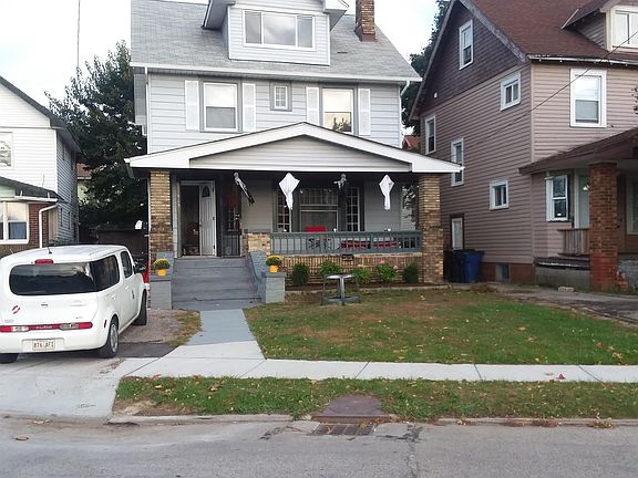 2nd image of 415 E 112th St