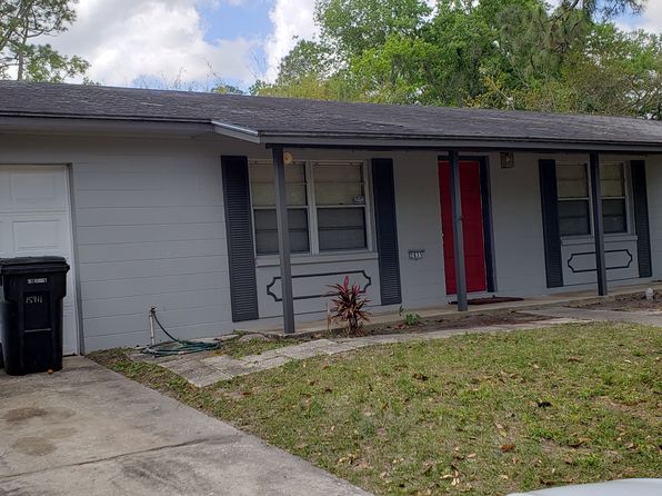 2835 NW 55th Blvd