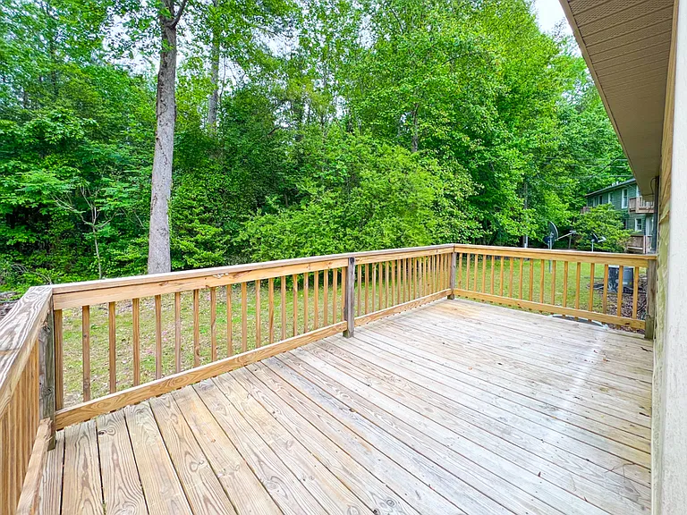 7 Fox Hill Dr #7 — Photo 11