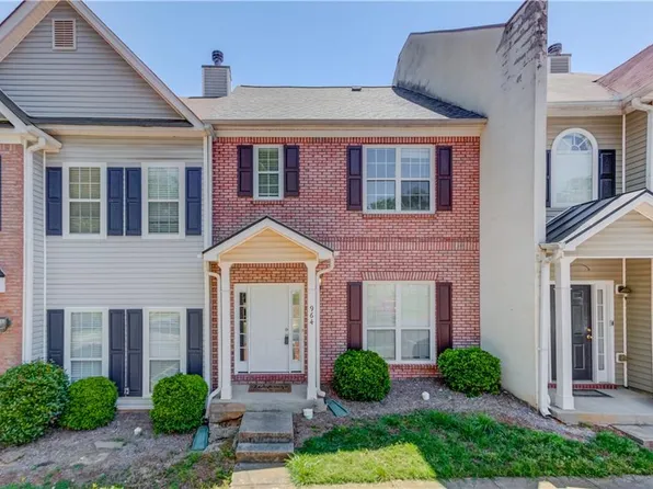 964 Tree Creek Blvd, Lawrenceville, GA 30043