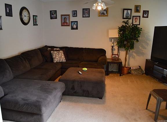 4th image of 7005 Stonington Ln #7005