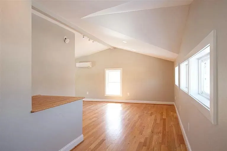 236 Lincoln Ave — Photo 15