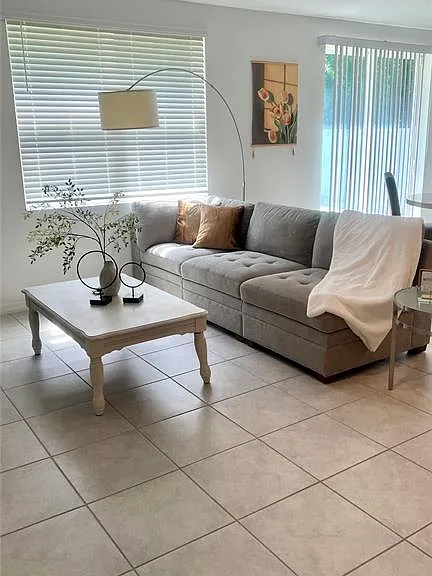 573 Vista Villages Blvd — Photo 12