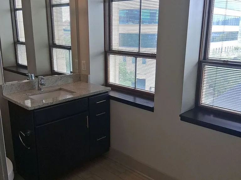 603 W Main St — Photo 11