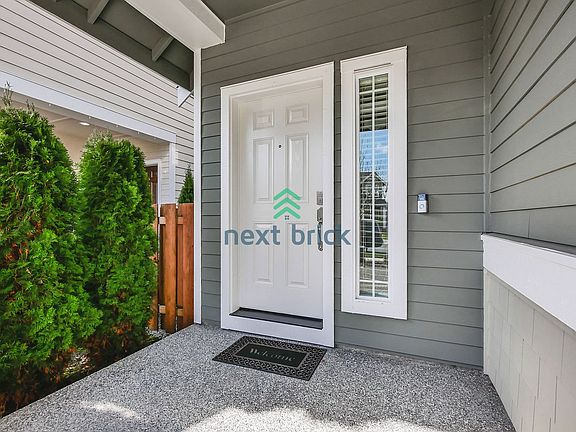 2nd image of 4422 31st Ave SE