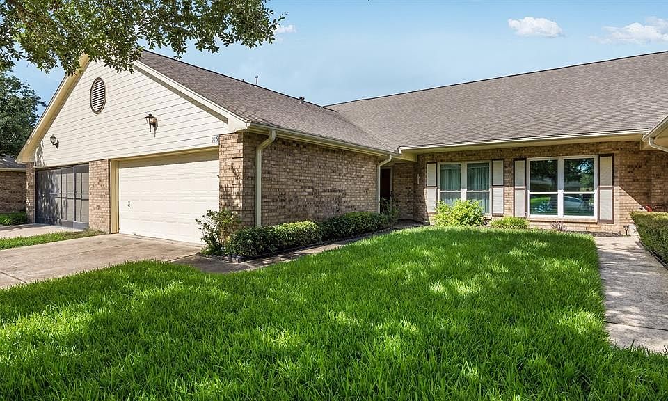 1st image of 915 Woodfern Glen Ln