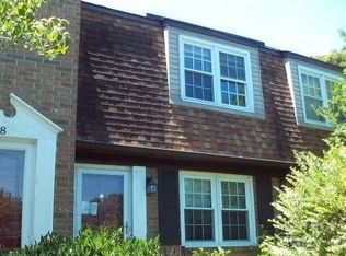 911 Nottingham Dr APT 19, Gastonia, NC 28054