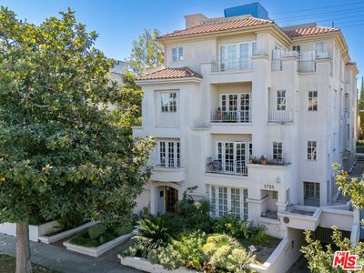 1725 Glendon Ave APT 3, Los Angeles, CA, 90024