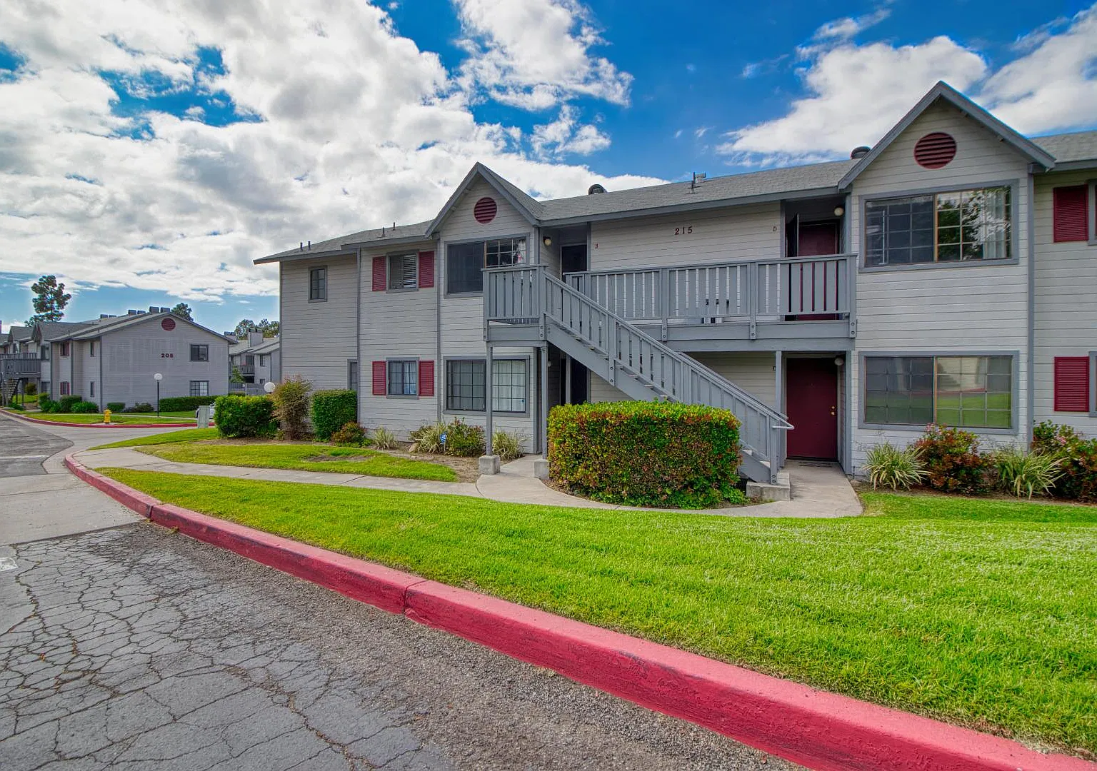 215 Camlau Dr Unit B - 215 Camlau Dr #B — Photo 4