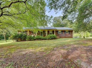 6583 N Seminole Dr, Douglasville, GA 30135