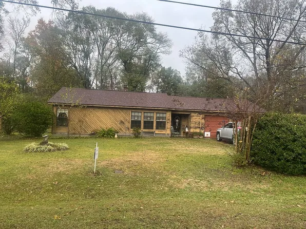690 County Road 232, Valley Grande, AL 36701