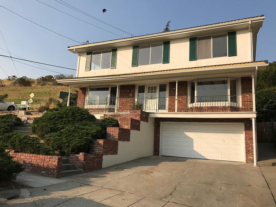 1st image of 701 Woodland Ave