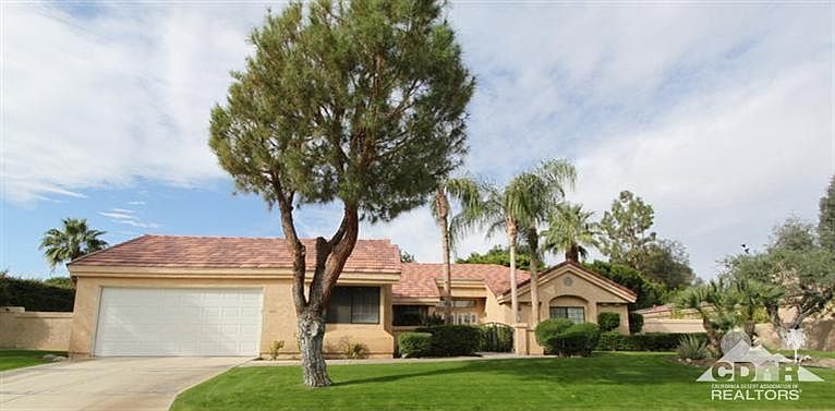 2nd image of 74750 N Cove Dr
