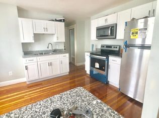 14 Roberts St #1, Quincy, MA 02169