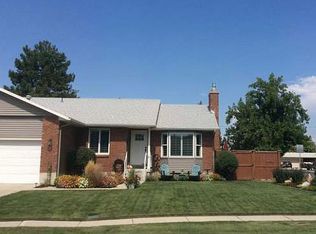 1393 E Amesbury Cir, Murray, UT 84121