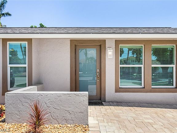 4th image of 5407 Pelican Blvd