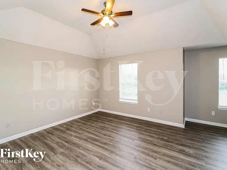 9238 Fletcher Wood Dr — Photo 7
