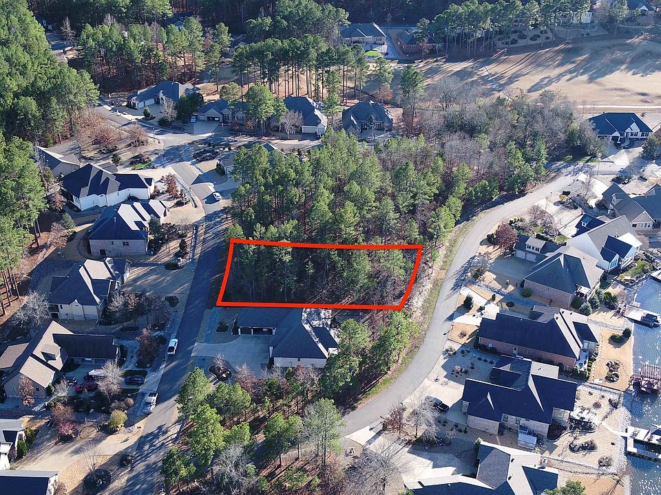 1st image of 7 Gijon Ln