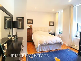 Rented by Sunrise Real Estate