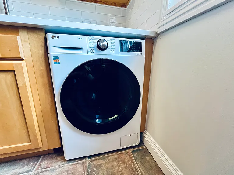 new in-unit Washer/ Dryer combo