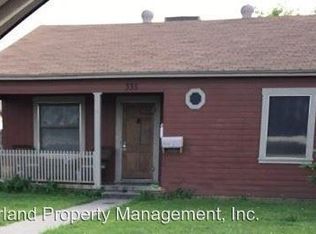 335 S K St, Dinuba, CA 93618