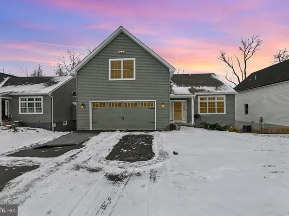 461 Kelker St, Oberlin, PA 17113