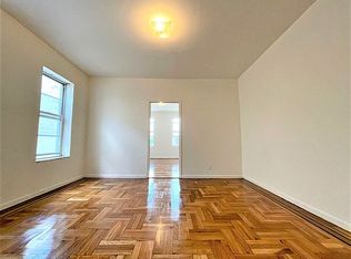 2574 37th St APT 5, Astoria, NY 11103