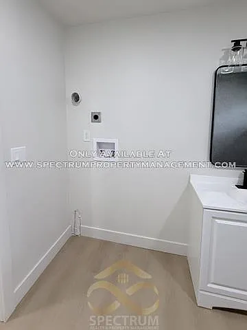 4195 S 1865 E — Photo 21
