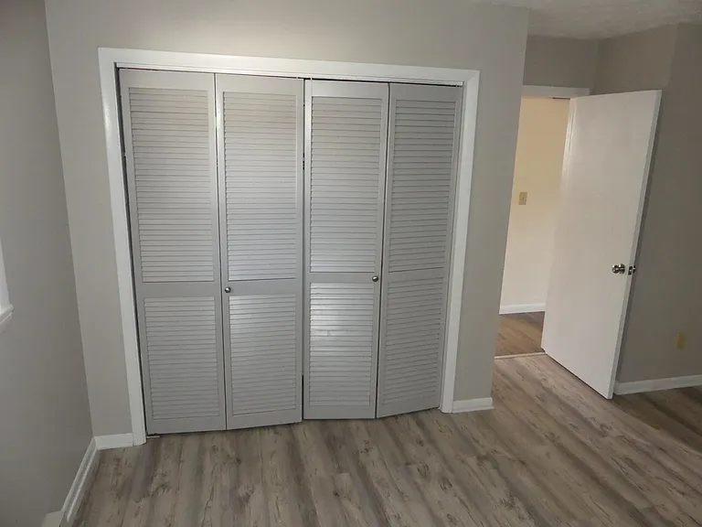 80 Princetlonia Dr #4 — Photo 16