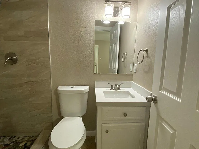 1204 Bryce Dr #5 — Photo 7