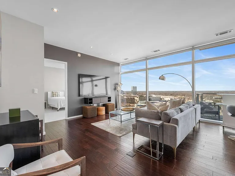 45 Ivan Allen Jr Blvd NW #2603 — Photo 4